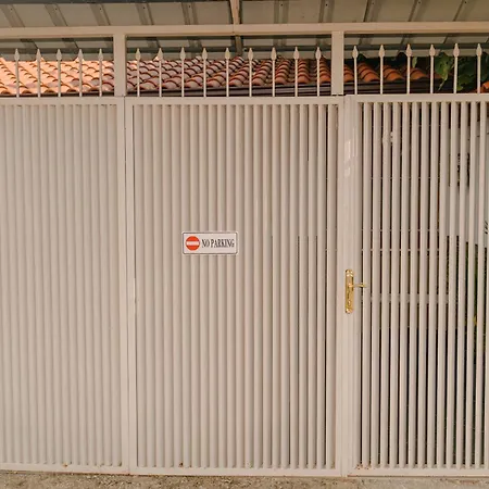 别墅 Peaceful In New Bazaar