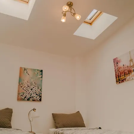 빌라 Peaceful In New Bazaar 티라나