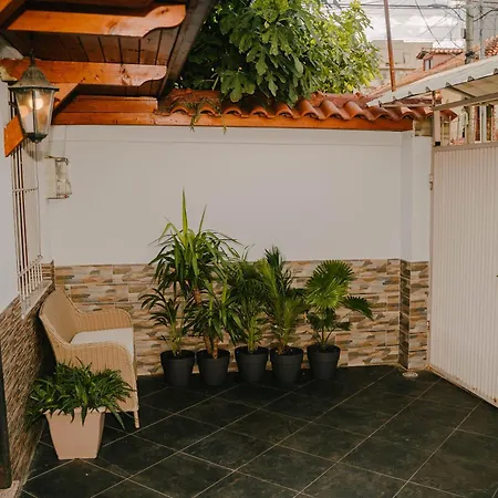 Villa Peaceful In New Bazaar Tirana